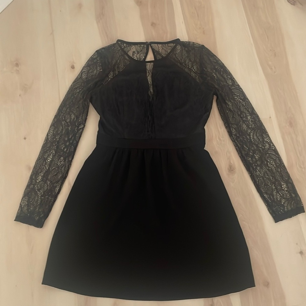 BCBGeneration lace dress